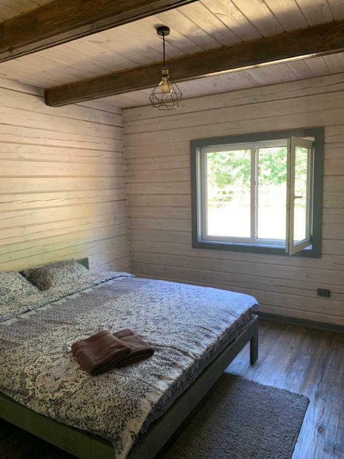 Guesthouse On The Lake With Bathhouse 70 Km From Kiev Makariv Экстерьер фото